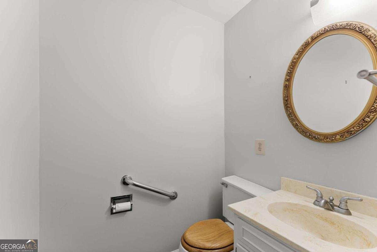 6500 Gaines Ferry Unit H9 Flowery Branch - Photo 12