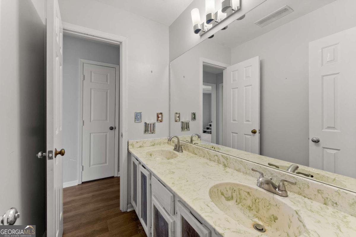 6500 Gaines Ferry Unit H9 Flowery Branch - Photo 20