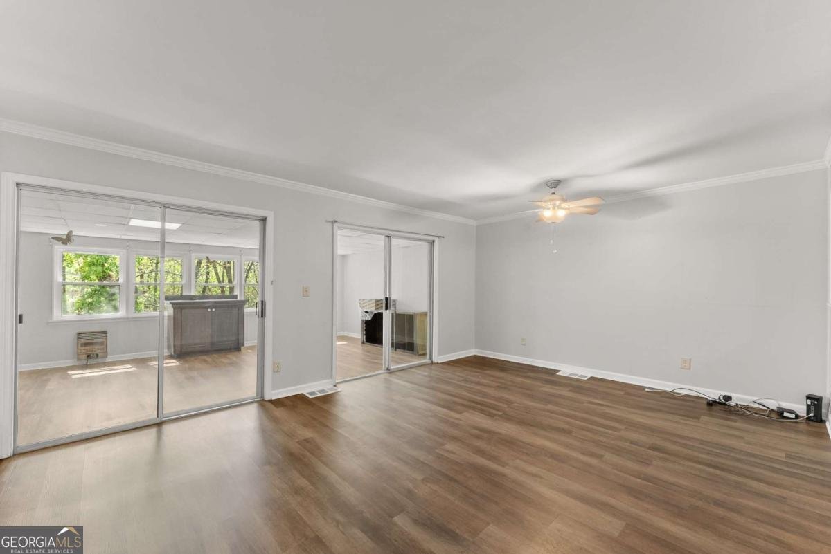 6500 Gaines Ferry Unit H9 Flowery Branch - Photo 6