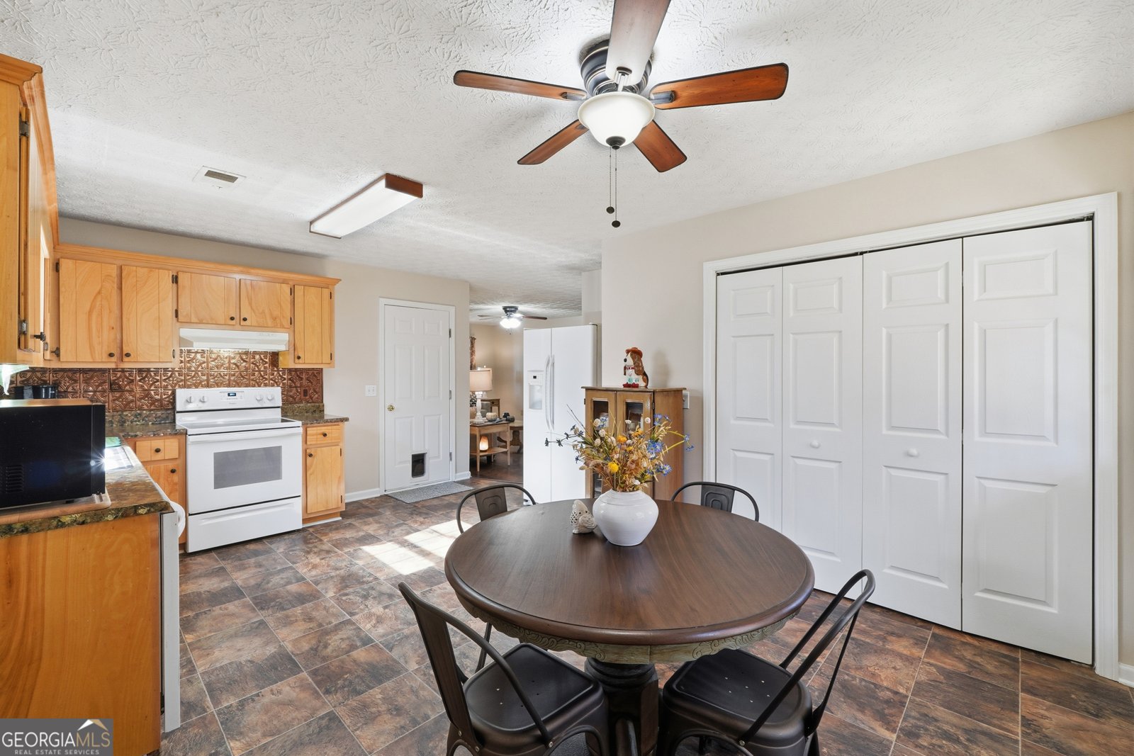 216 Whispering Pine Circle White - Photo 12