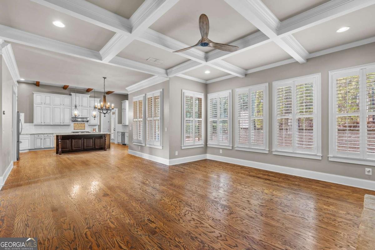 530 Glen Manor Court Sandy Springs - Photo 9