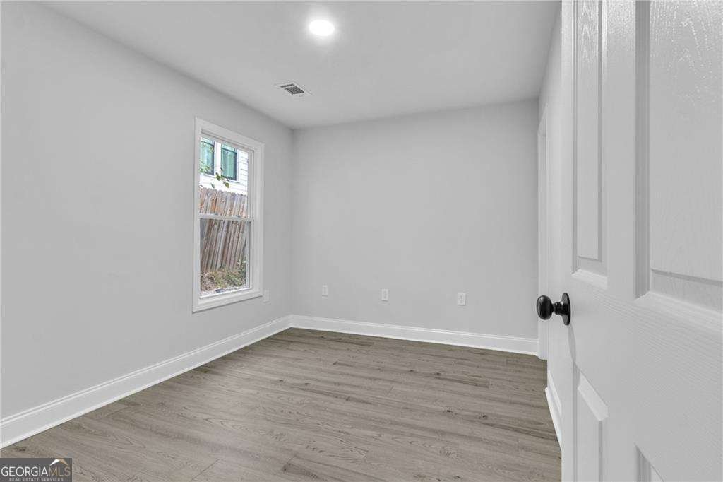 514 Glendale Road Scottdale - Photo 32