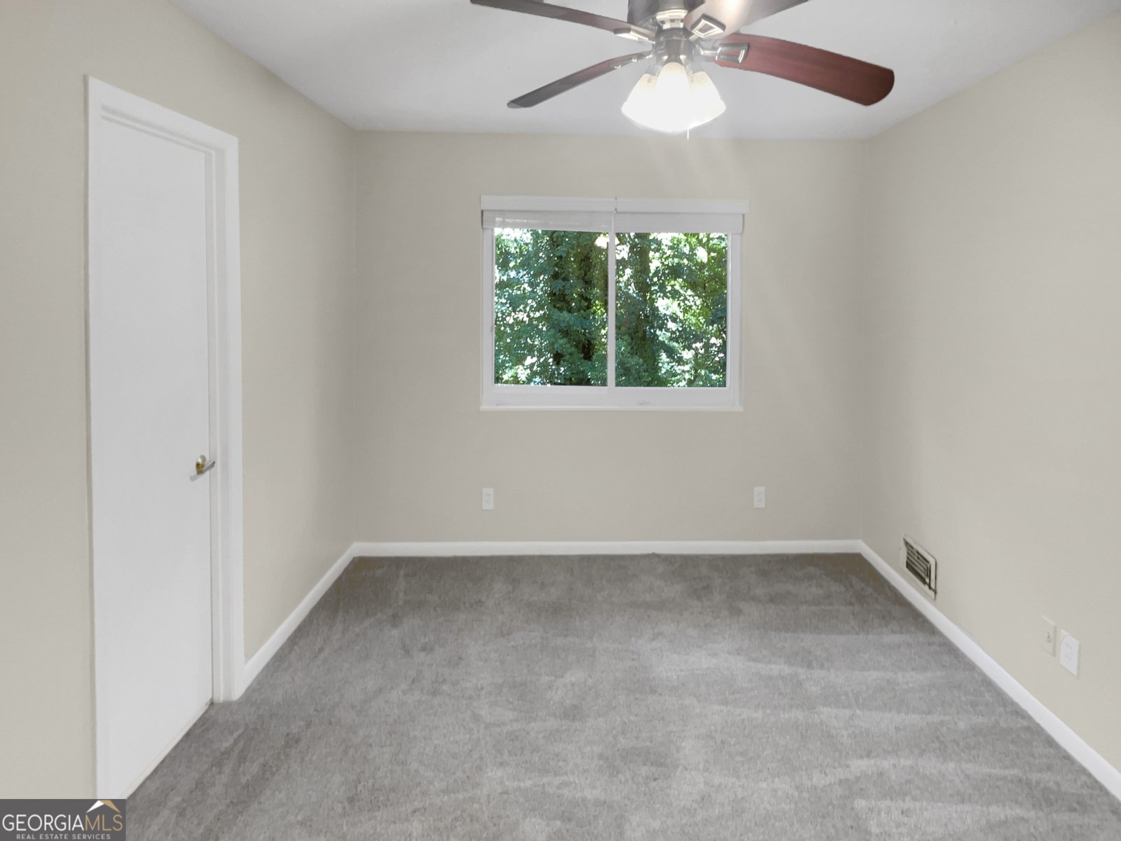 2416 Peachwood Circle Atlanta - Photo 13