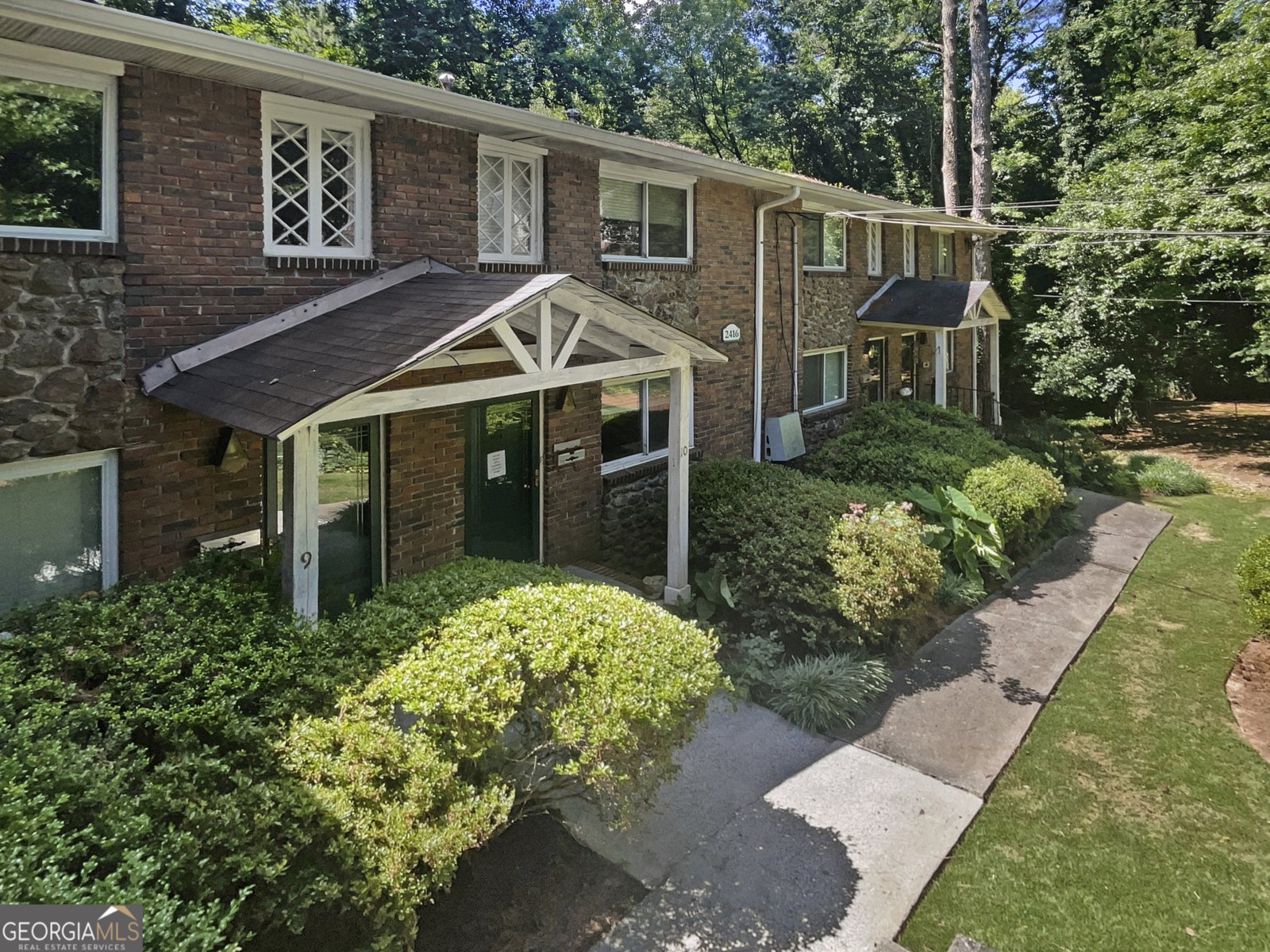 2416 Peachwood Circle Atlanta - Photo 19