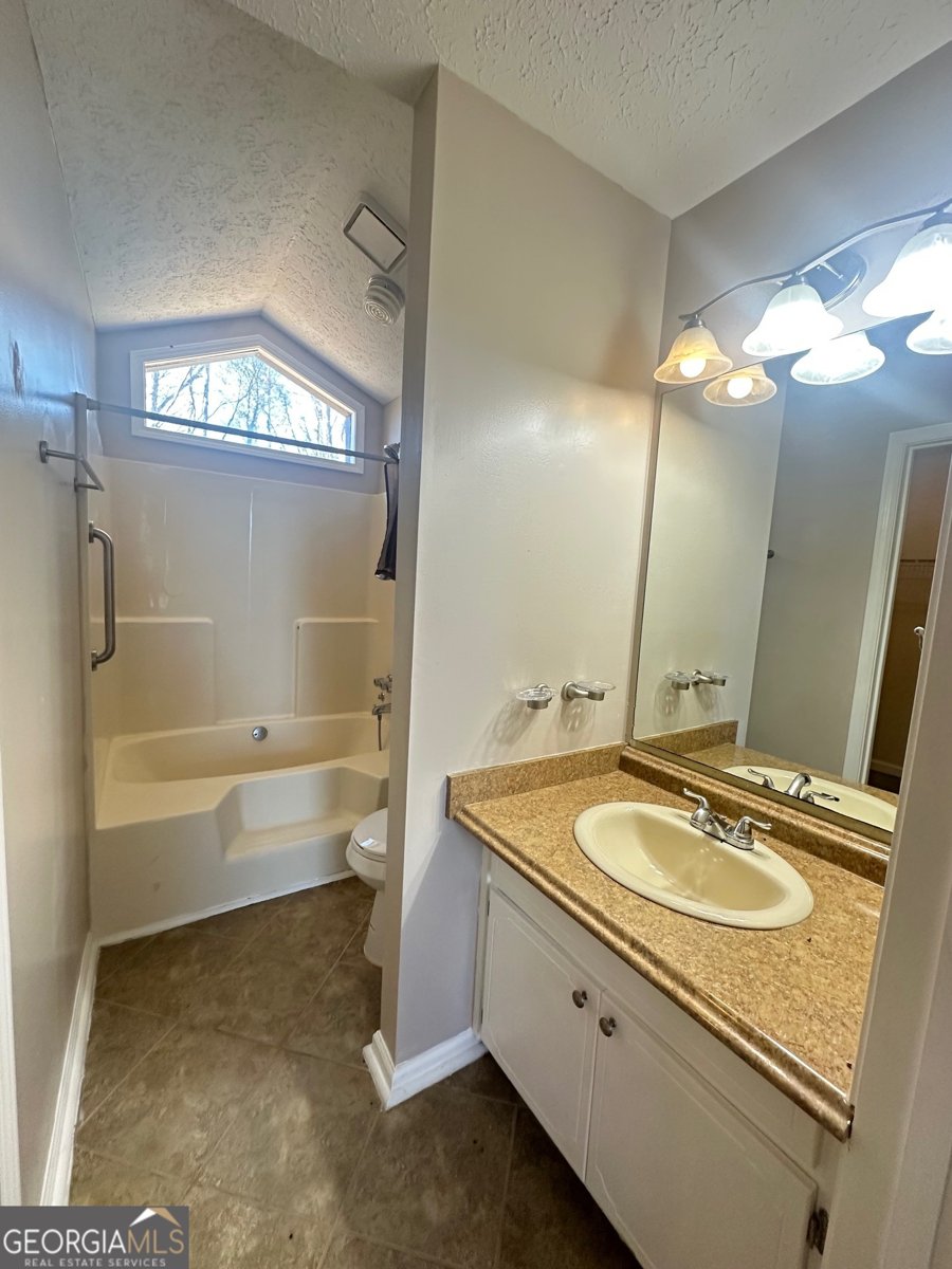 205 Fairview Point Ellenwood - Photo 11