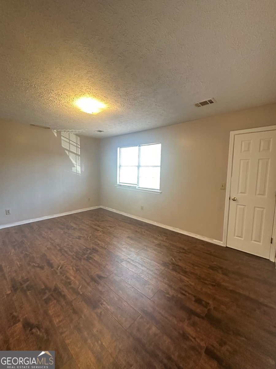 205 Fairview Point Ellenwood - Photo 17