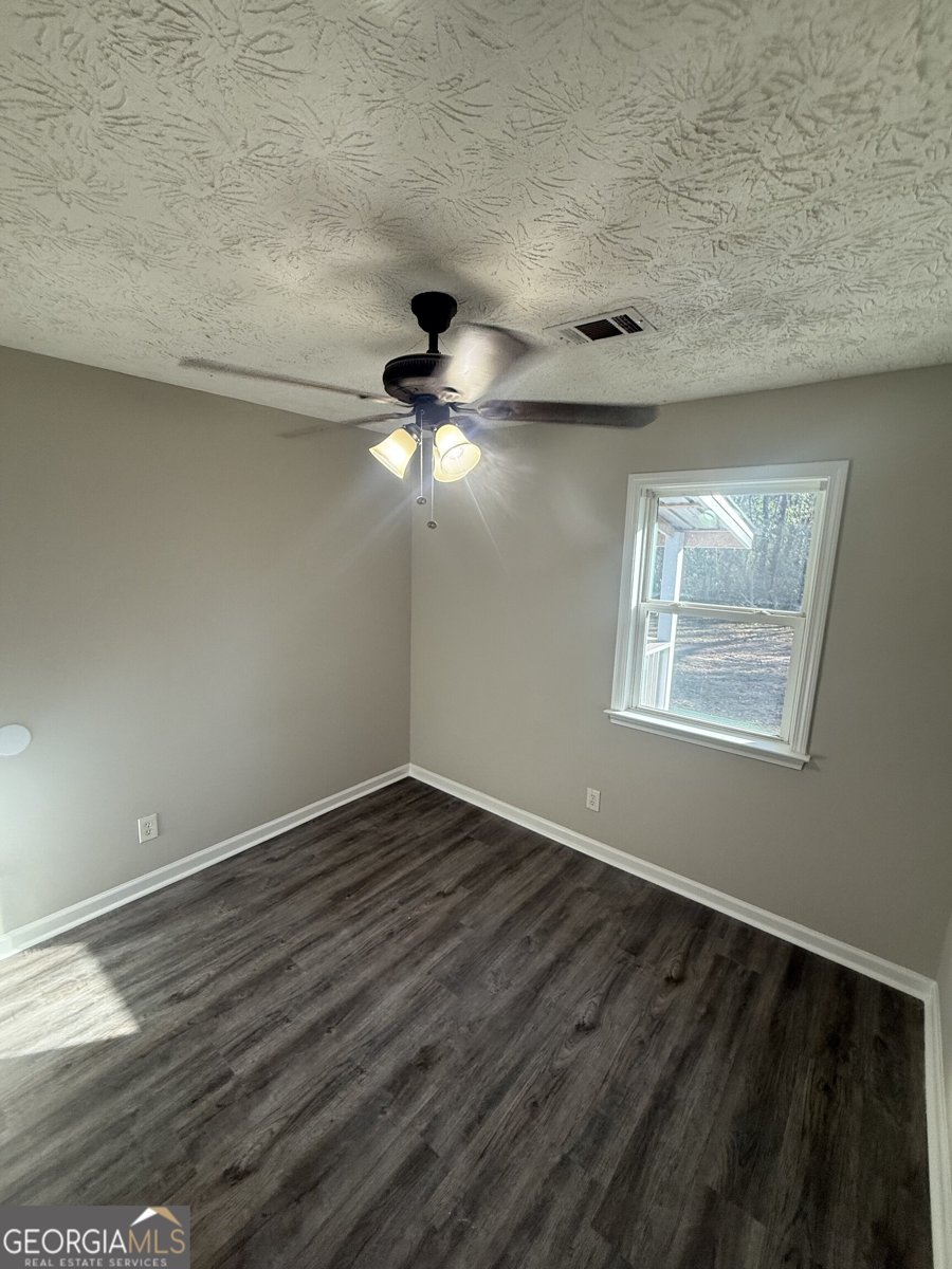 4487 Dixon Road Lizella - Photo 13