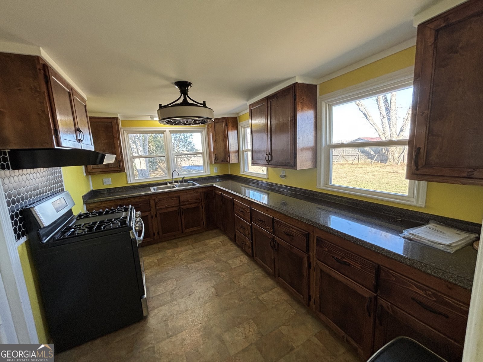 231 Barlow Road Cochran - Photo 23