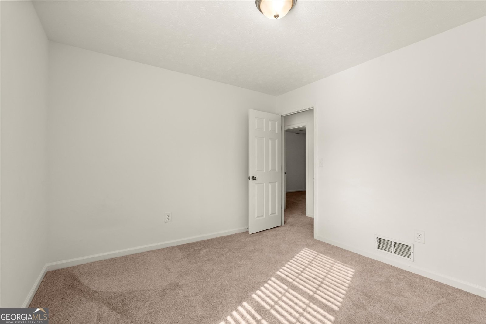 5984 Brookside Court Mableton - Photo 14