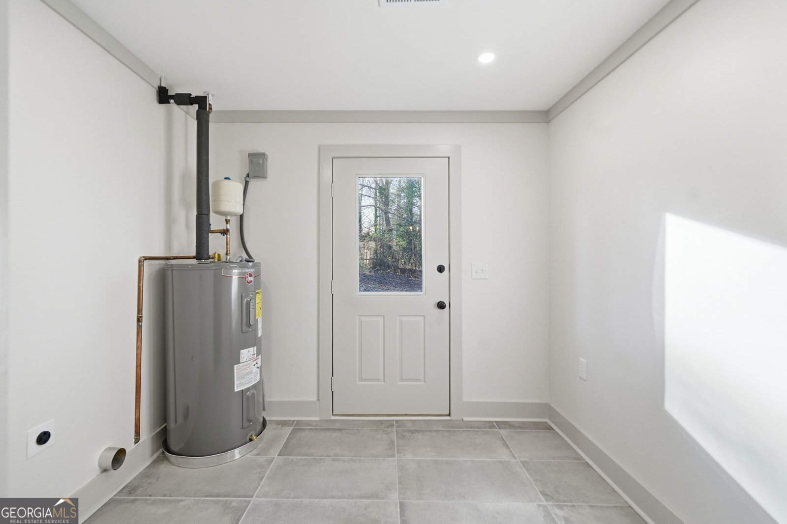 487 Valerie Circle Hiram - Photo 10