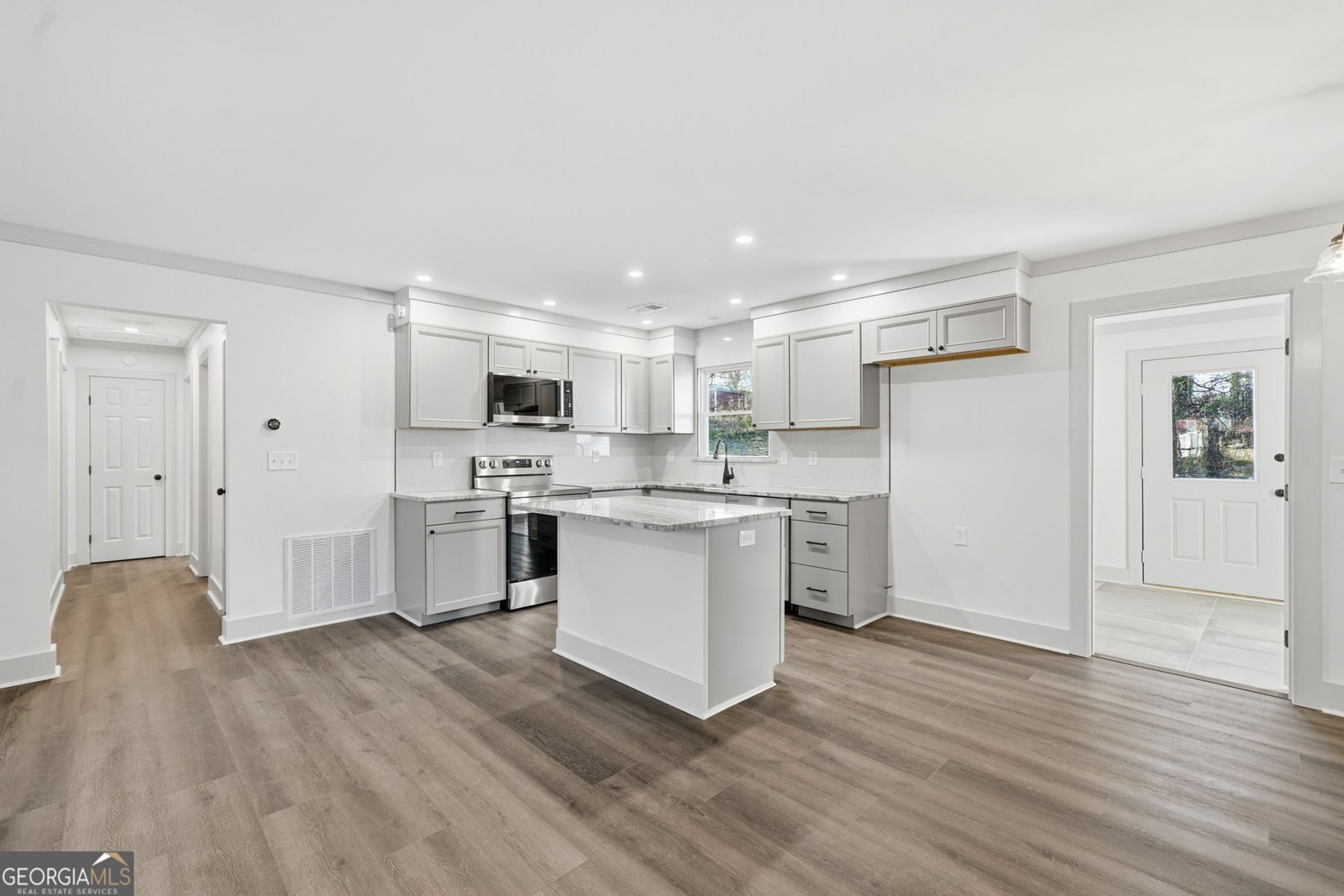 487 Valerie Circle Hiram - Photo 6