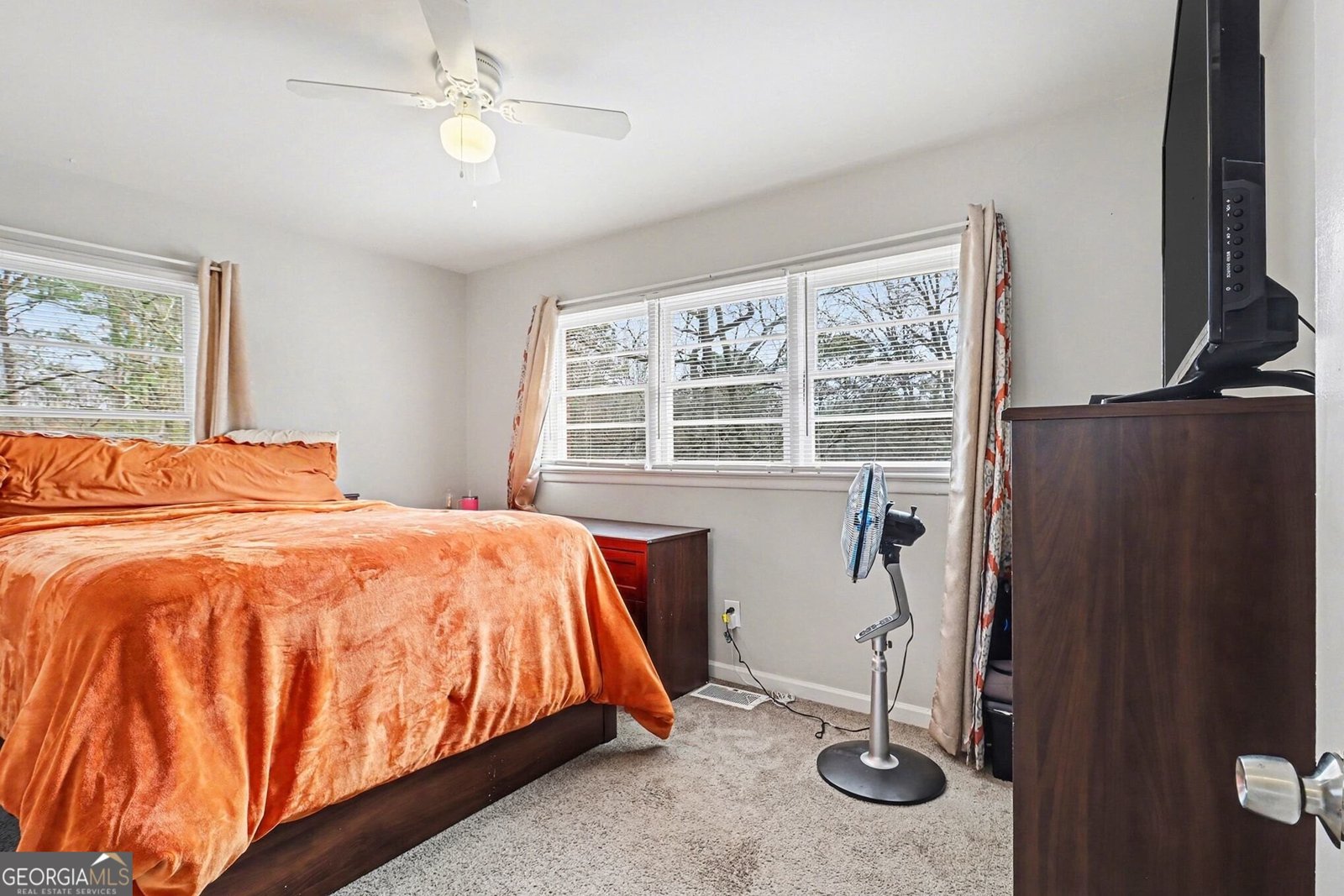 5535 CYPRESS Drive Forest Park - Photo 14