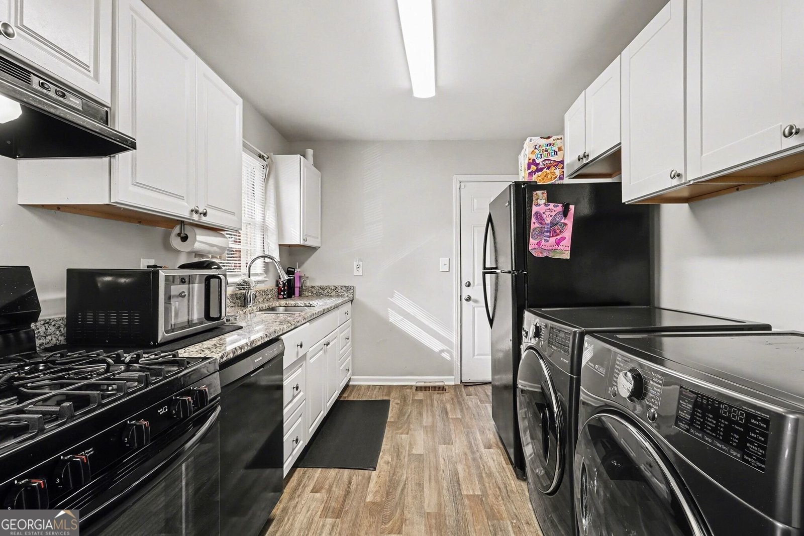 5535 CYPRESS Drive Forest Park - Photo 8