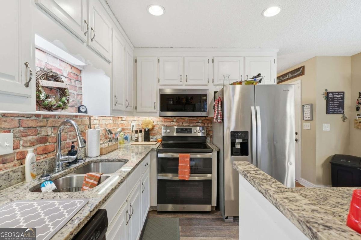 20 Apple Road Locust Grove - Photo 10