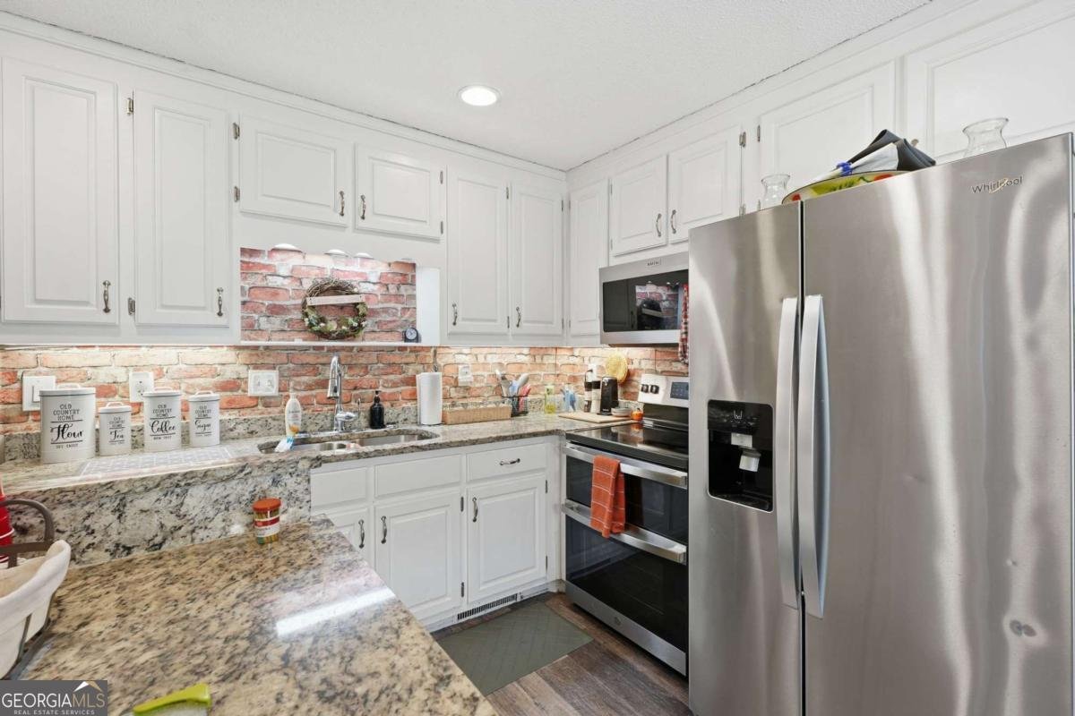 20 Apple Road Locust Grove - Photo 9