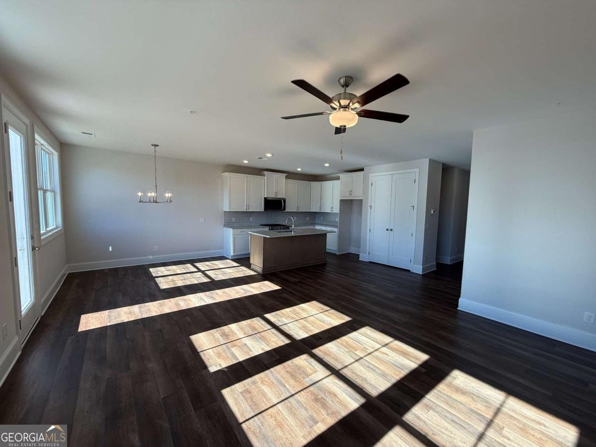 923 Crestmanor Drive Marietta - Photo 7