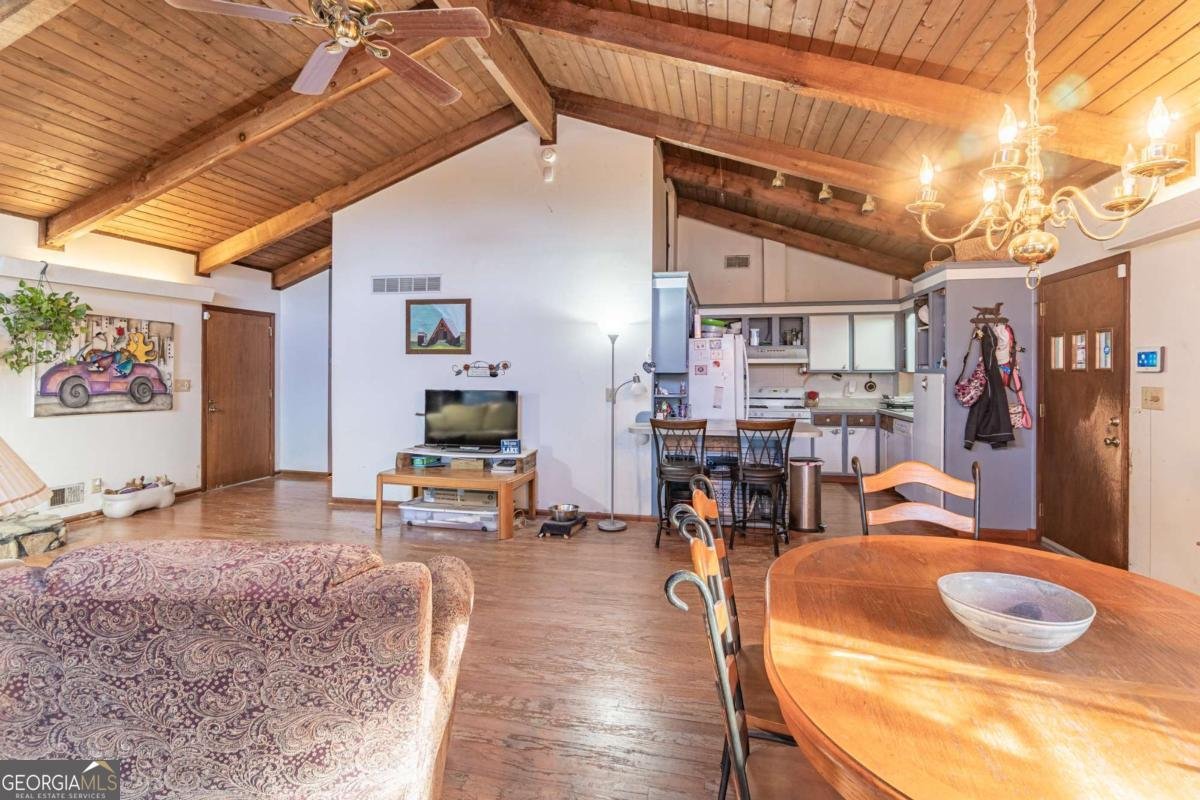 8704 Lake Drive Snellville - Photo 15