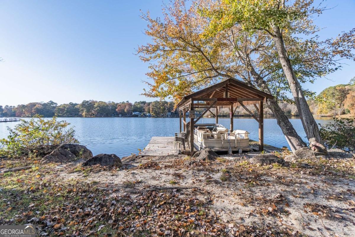 8704 Lake Drive Snellville - Photo 39