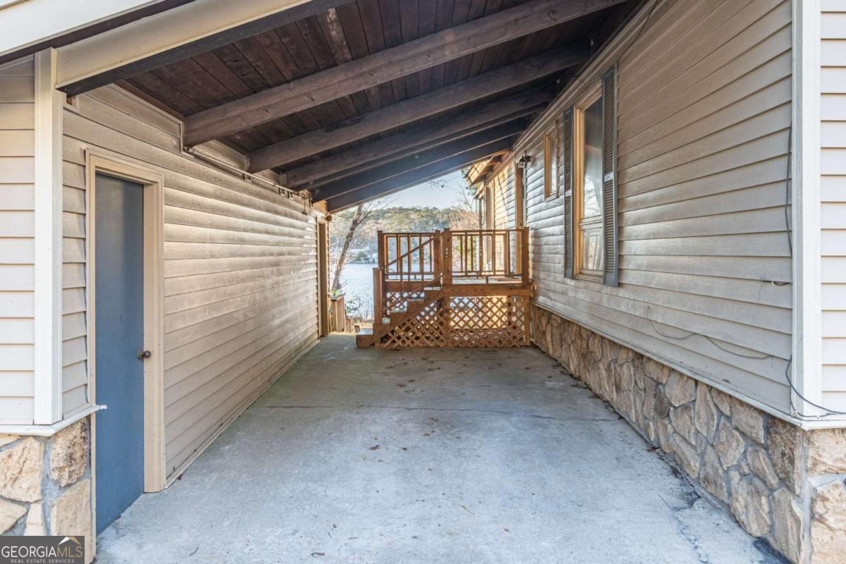 8704 Lake Drive Snellville - Photo 6