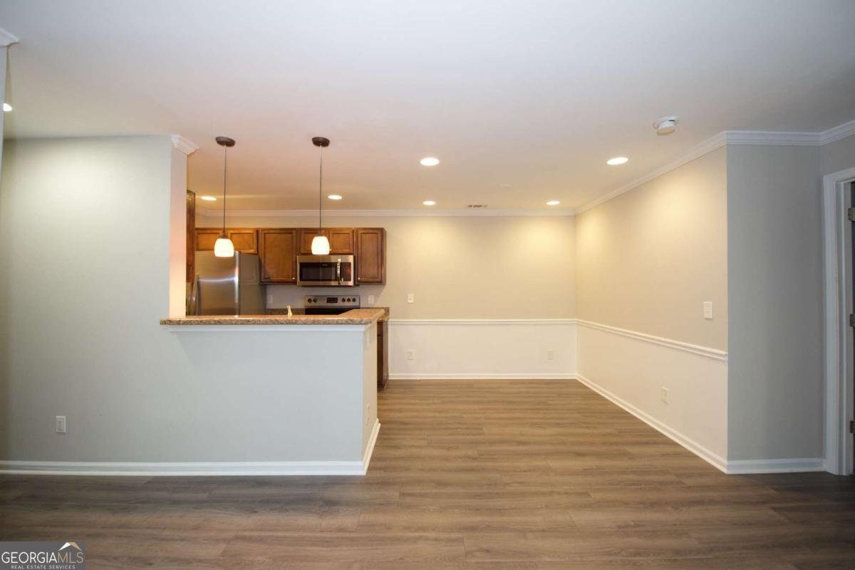 225 Warm Springs Circle Roswell - Photo 14