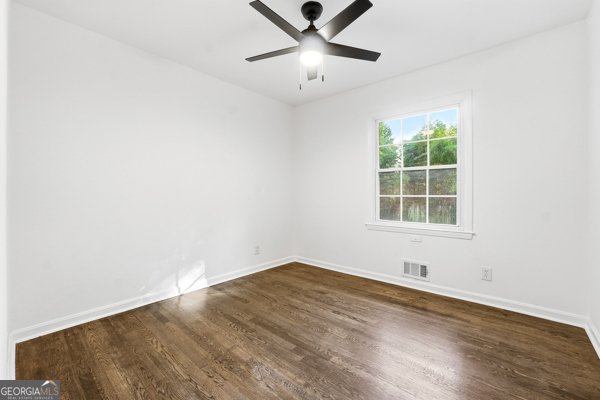 2437 Flair Knoll Drive Atlanta - Photo 11