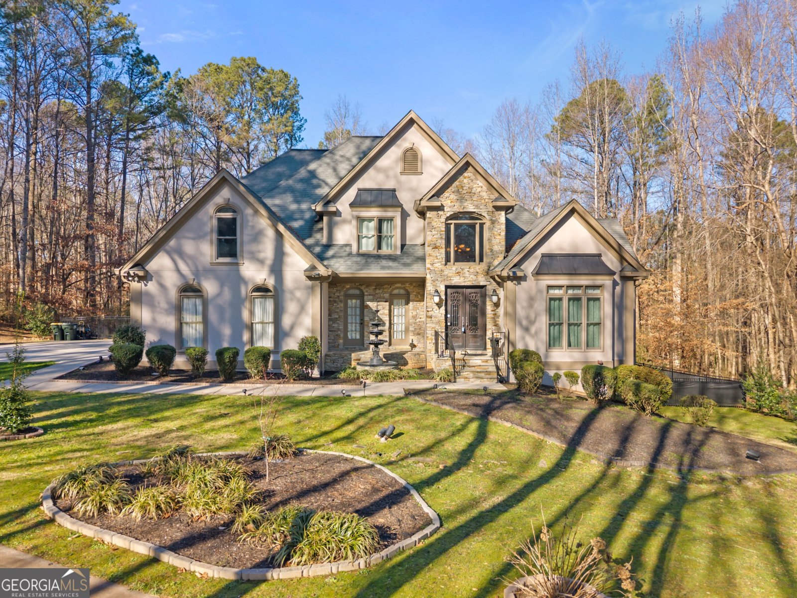 4885 Rosewood Lake Drive Cumming - Photo 1