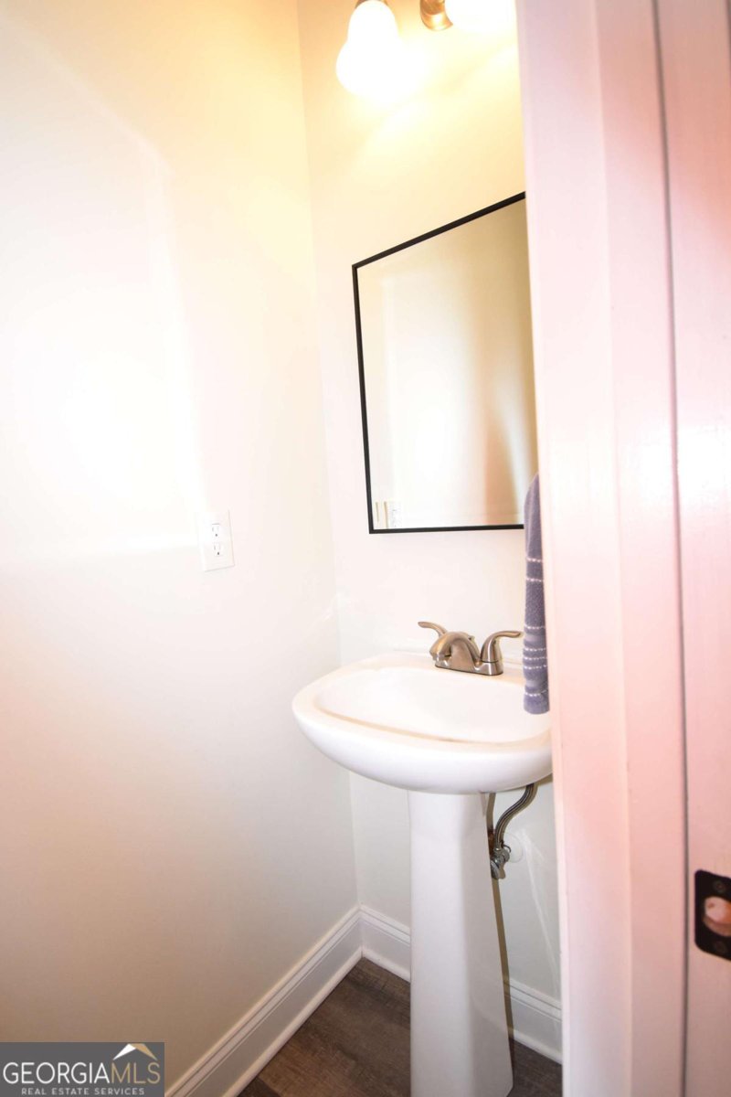 550 Swan Creek Court Suwanee - Photo 12