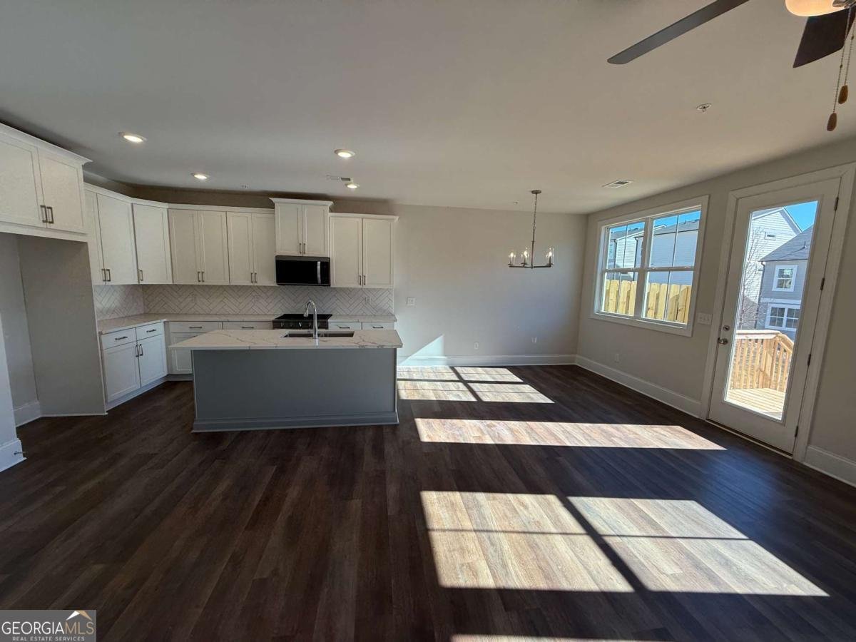 943 Crestmanor Drive Marietta - Photo 6