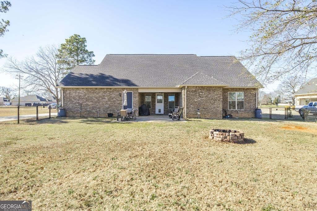 800 John E Sullivan Road Byron - Photo 36