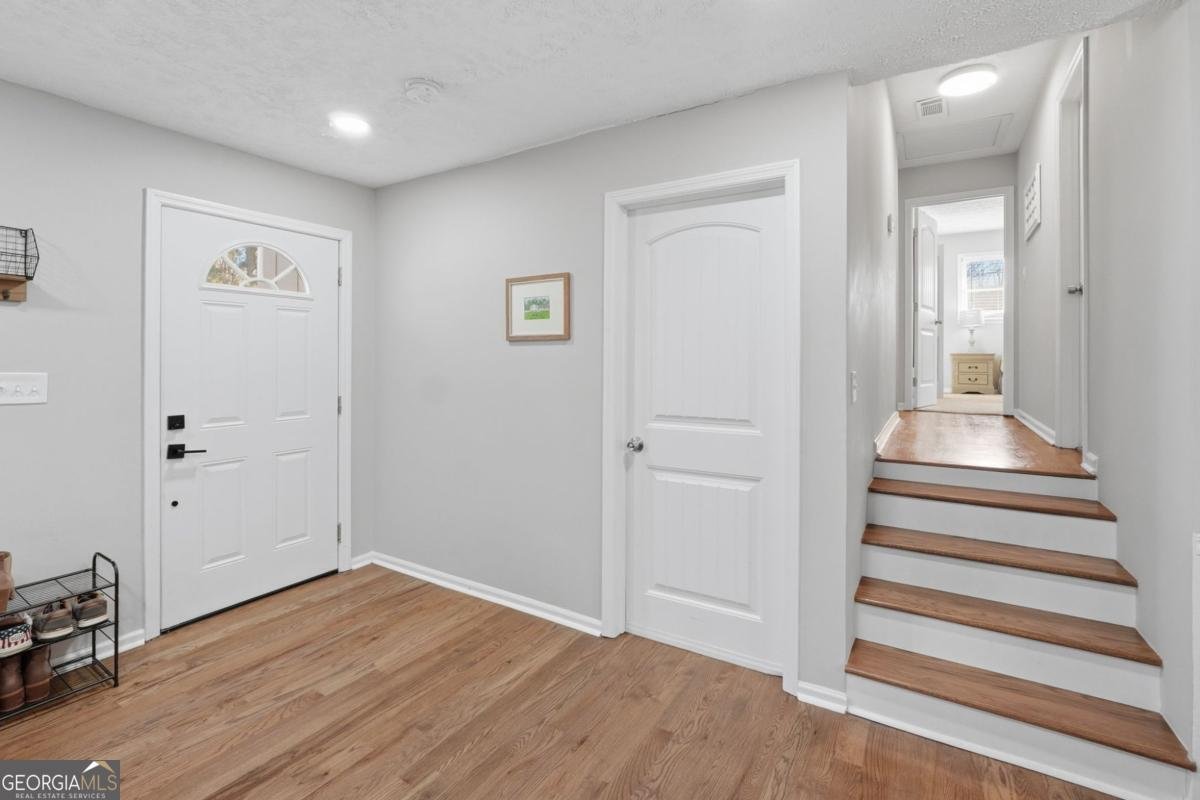 650 Oakdale Road Canton - Photo 6