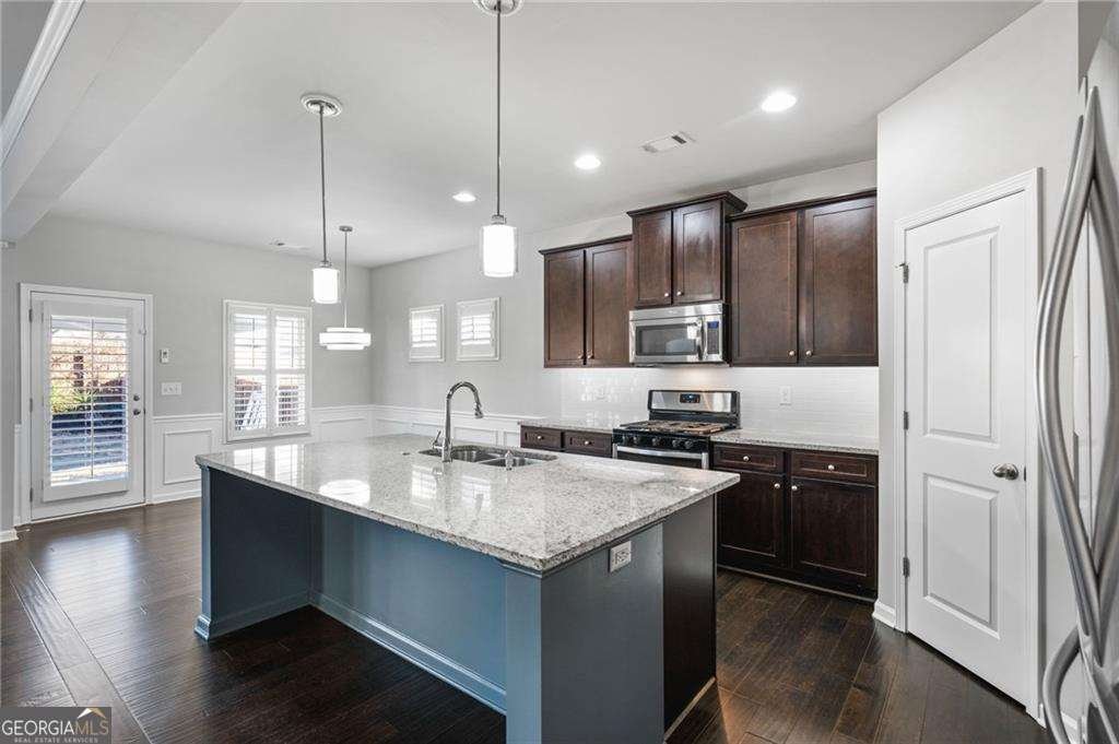 4531 Hidden Creek Drive Gainesville - Photo 8