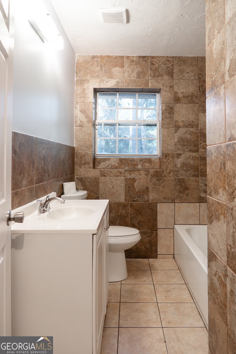 1308 Rocksprings Street Forest Park - Photo 9