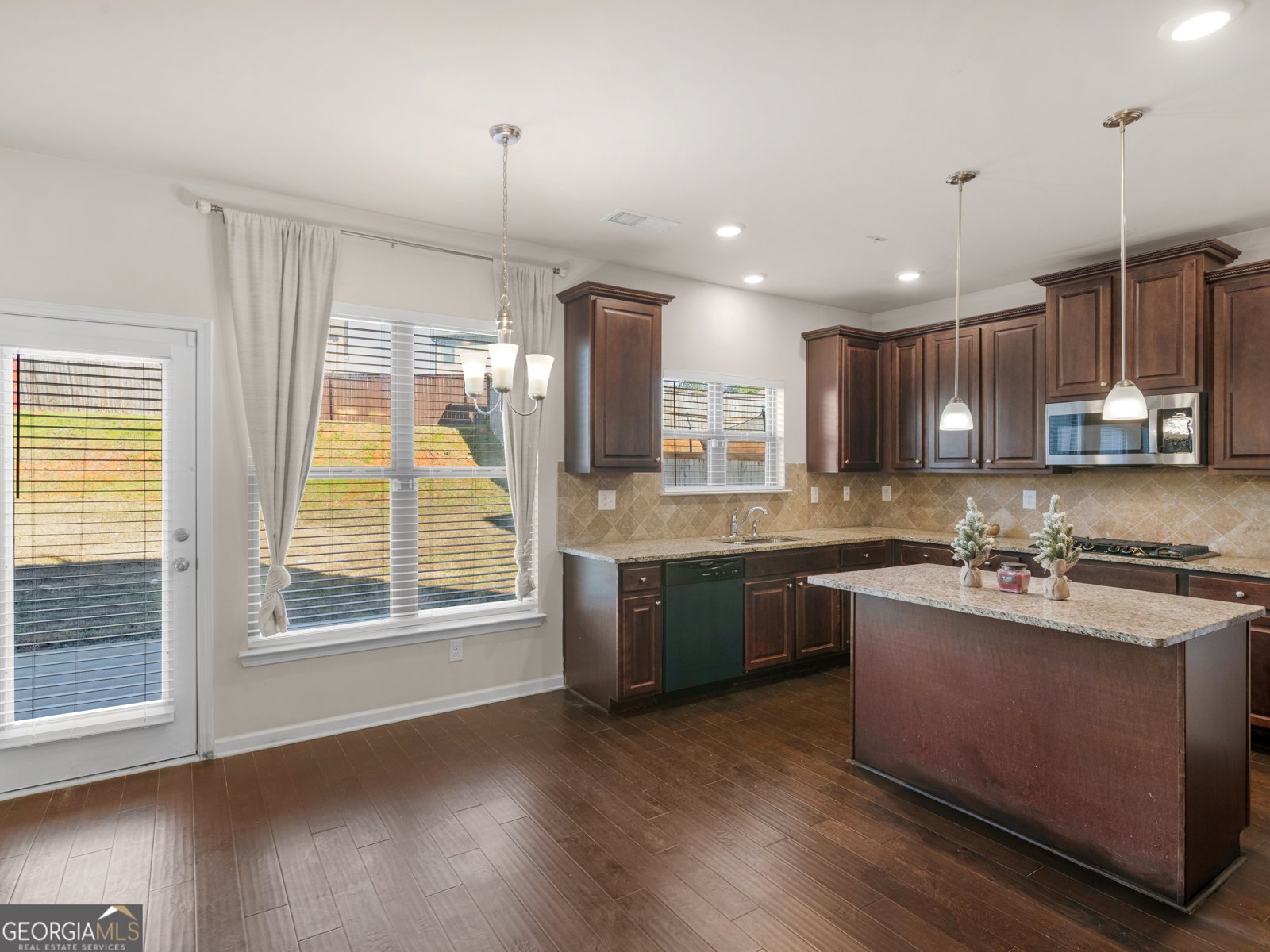 630 Oakville Trail Hampton - Photo 9