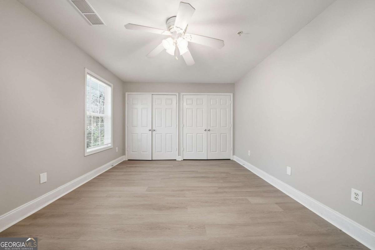 1240 Pinedale Circle Conyers - Photo 9