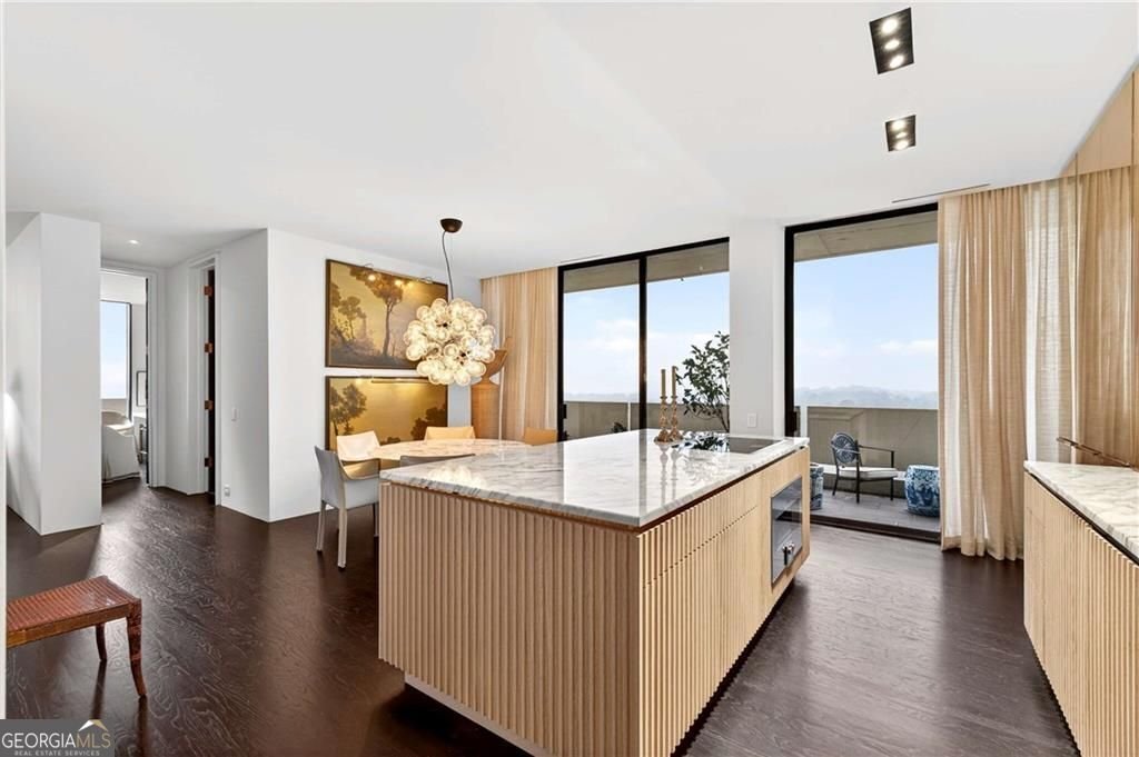 2575 Peachtree Road Atlanta - Photo 35