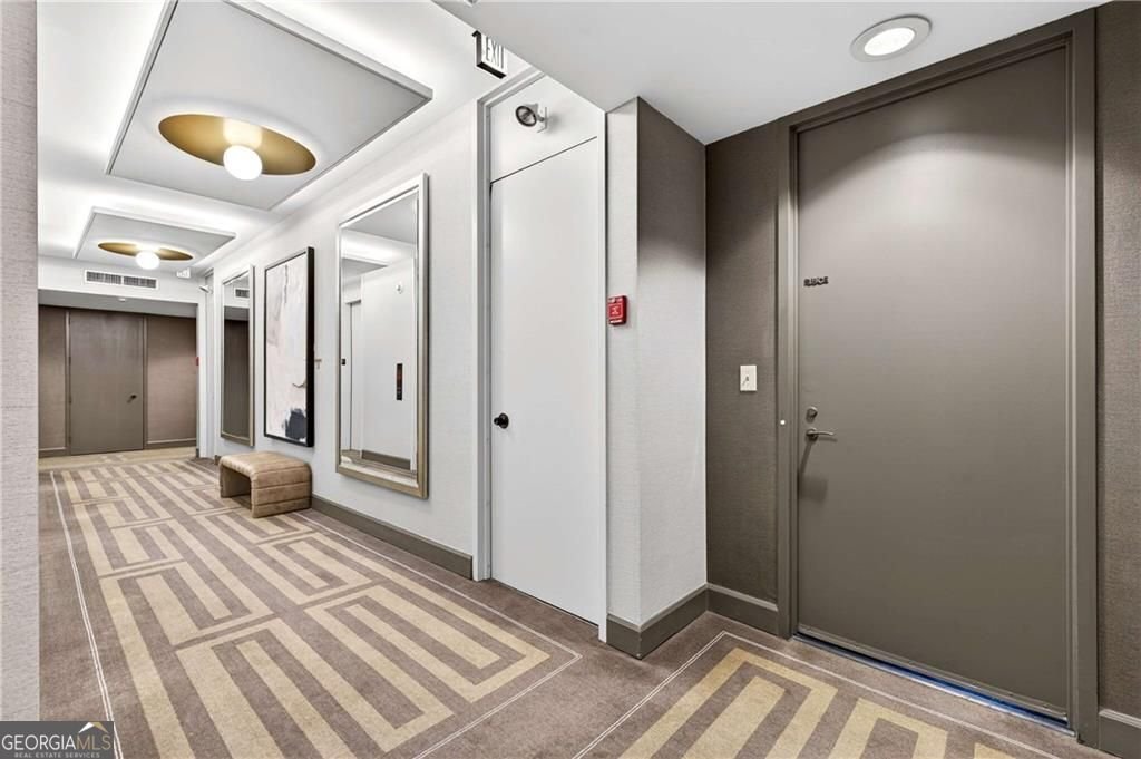 2575 Peachtree Road Atlanta - Photo 48