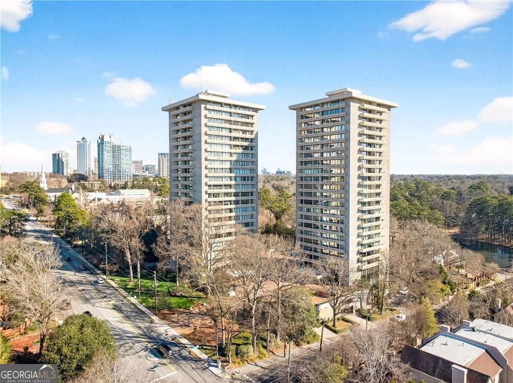 2575 Peachtree Road Atlanta - Photo 53