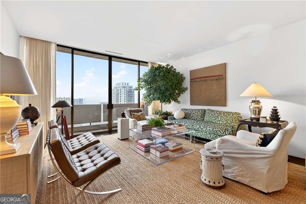 2575 Peachtree Road Atlanta - Photo 9