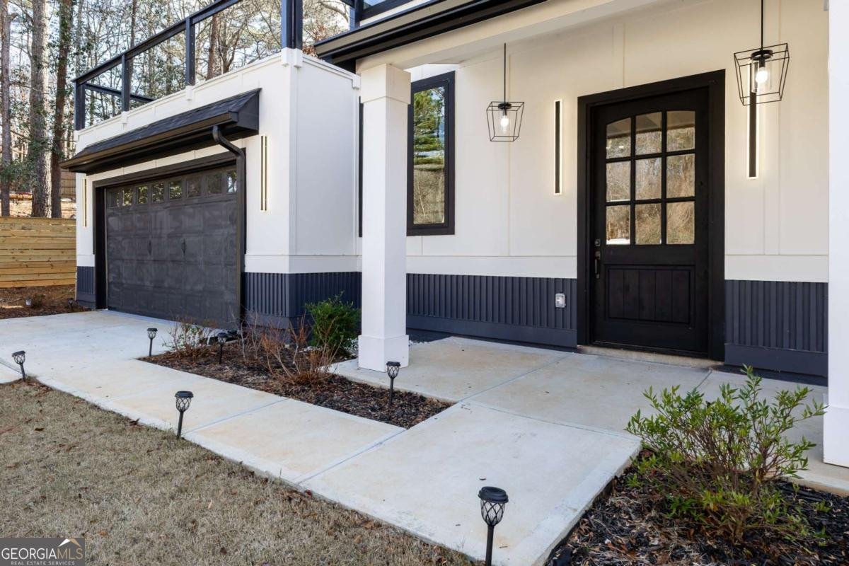 6465 Yacht Club Road Flowery Branch - Photo 8