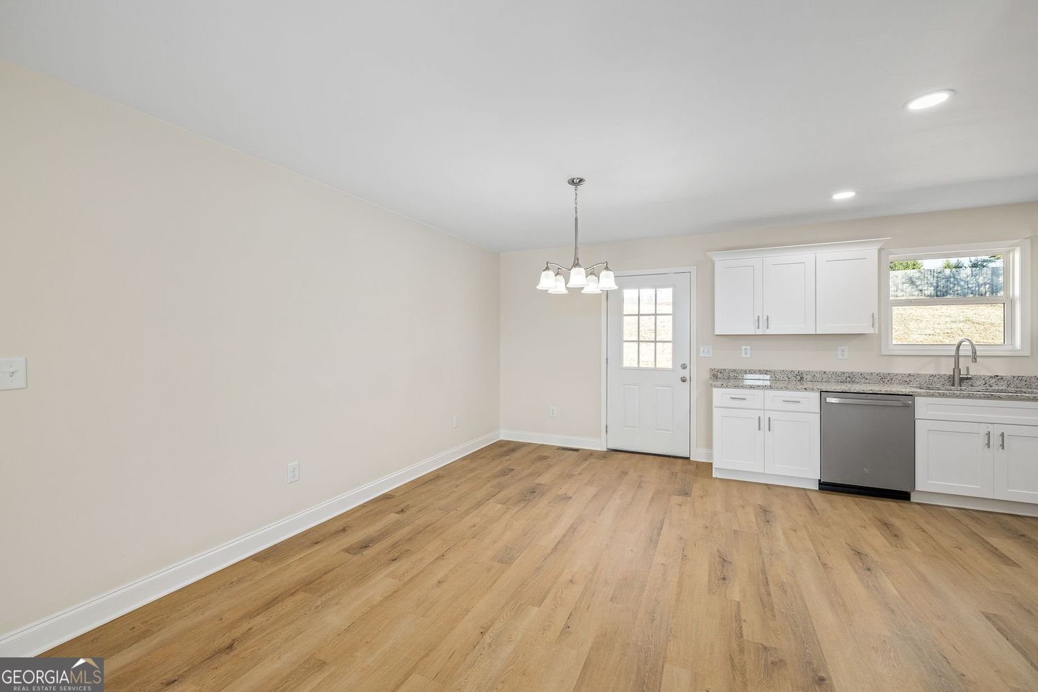 613 Cypress Drive Mount Airy - Photo 17