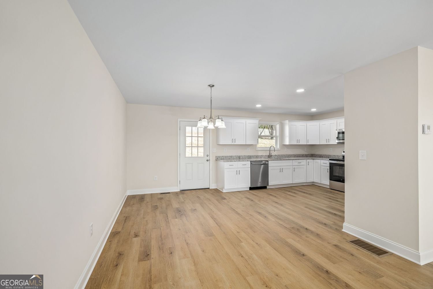 613 Cypress Drive Mount Airy - Photo 18