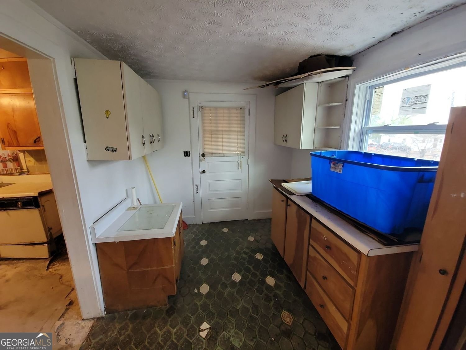 438 4th Street Griffin - Photo 9