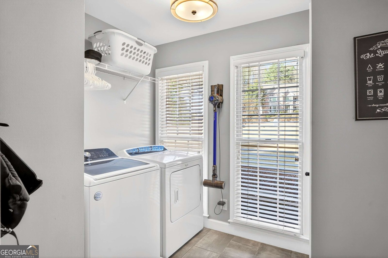 7745 Dunvegan Close Sandy Springs - Photo 35