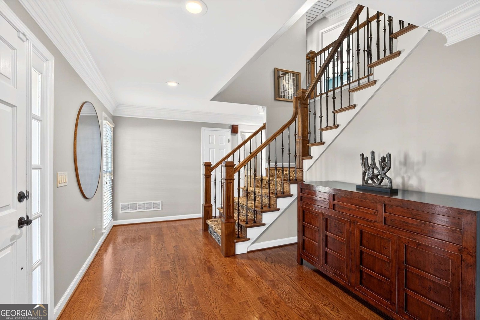 7745 Dunvegan Close Sandy Springs - Photo 6