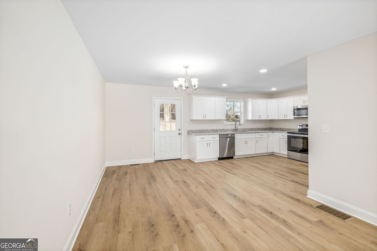 625 Cypress Drive Mount Airy - Photo 10