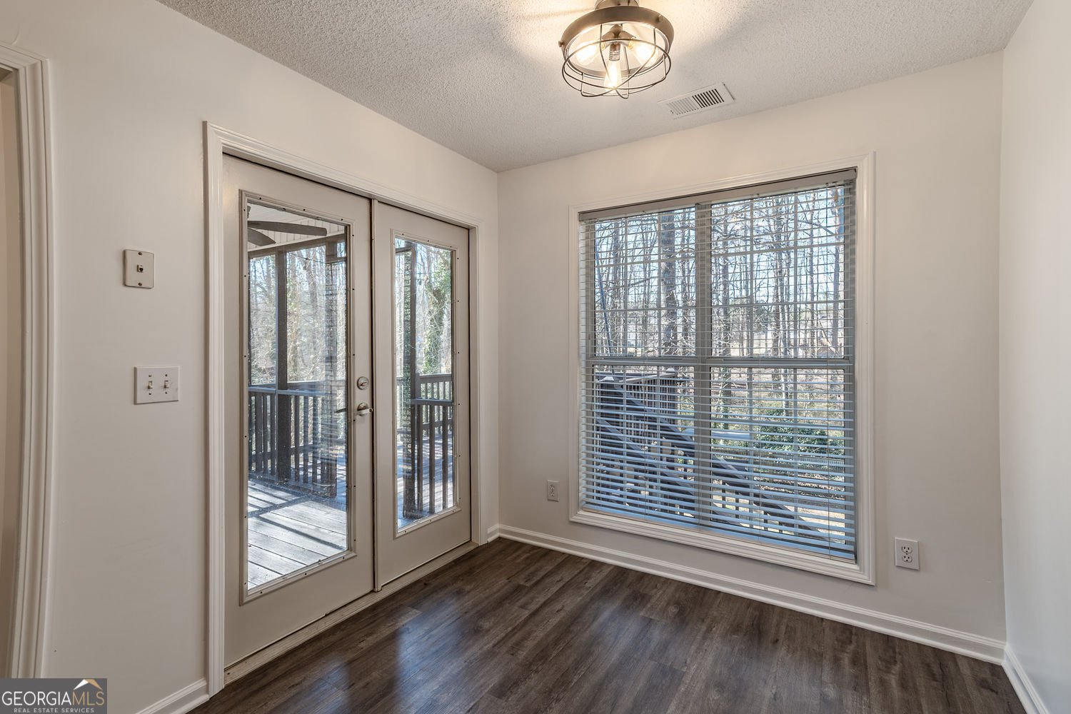 6415 Phillips Creek Drive Cumming - Photo 18