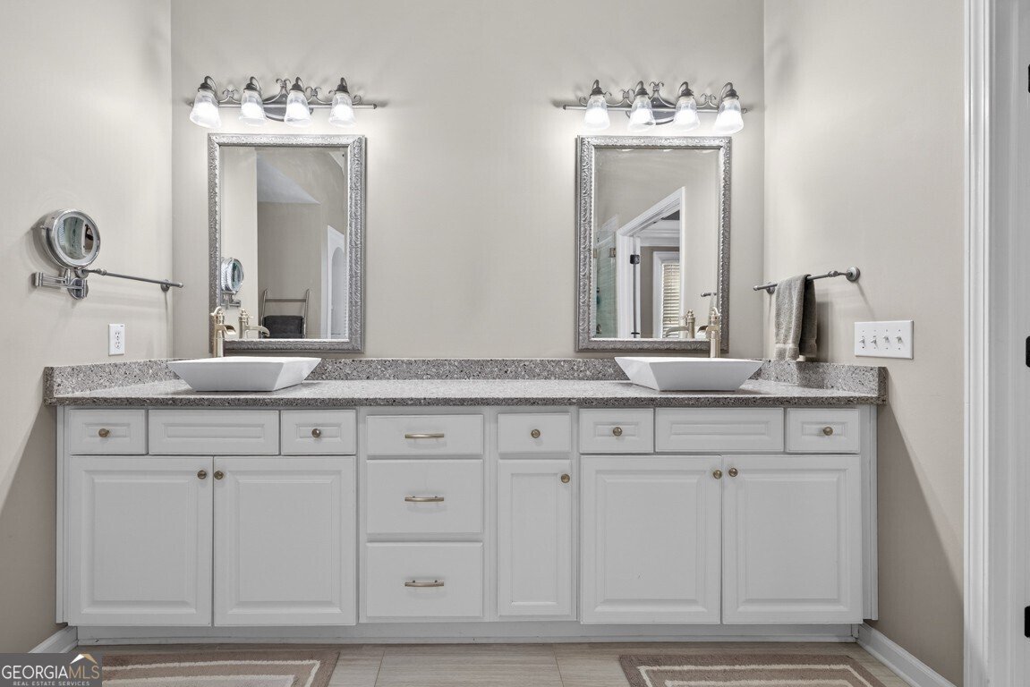 8023 Sleepy Lagoon Way Flowery Branch - Photo 32