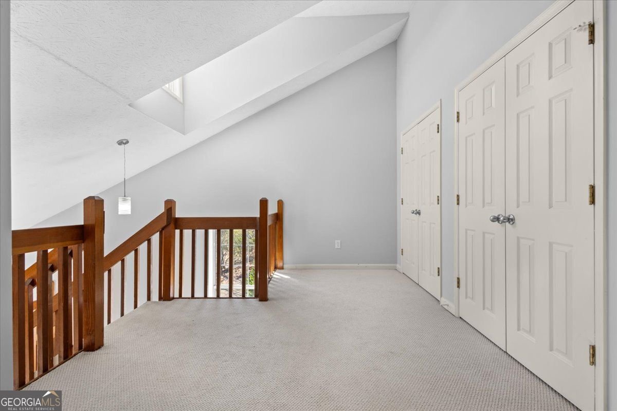 209 Riverview Drive Marietta - Photo 8