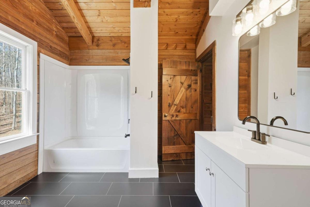 437 Twin Lakes Drive Canton - Photo 23