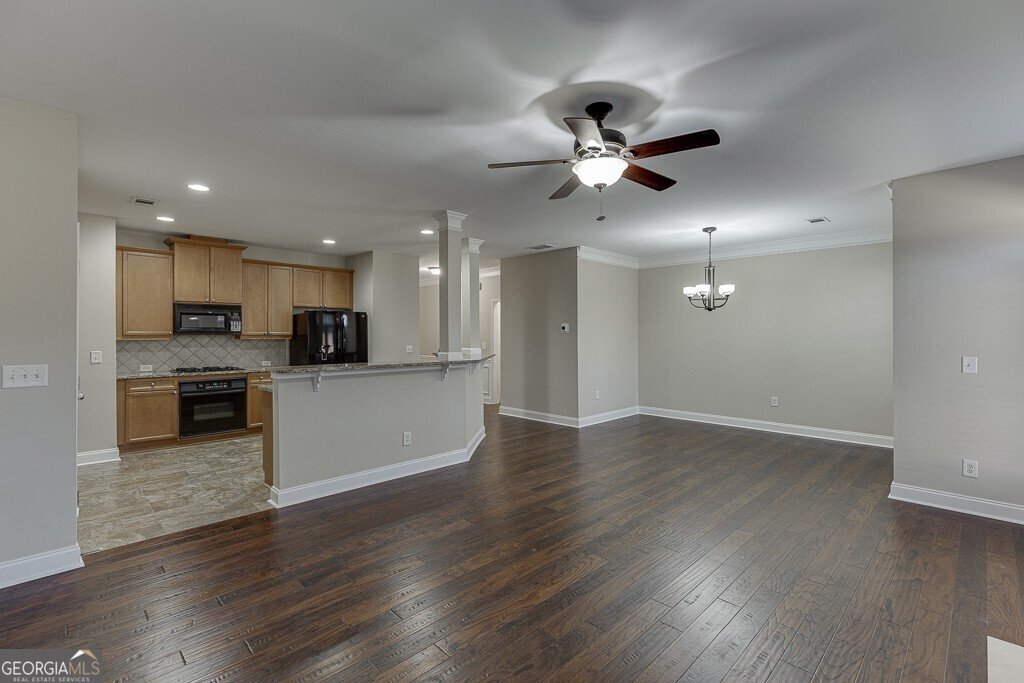 2370 Strand Avenue Lawrenceville - Photo 19